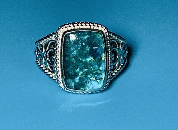 Matrix Neon Apatite Ring